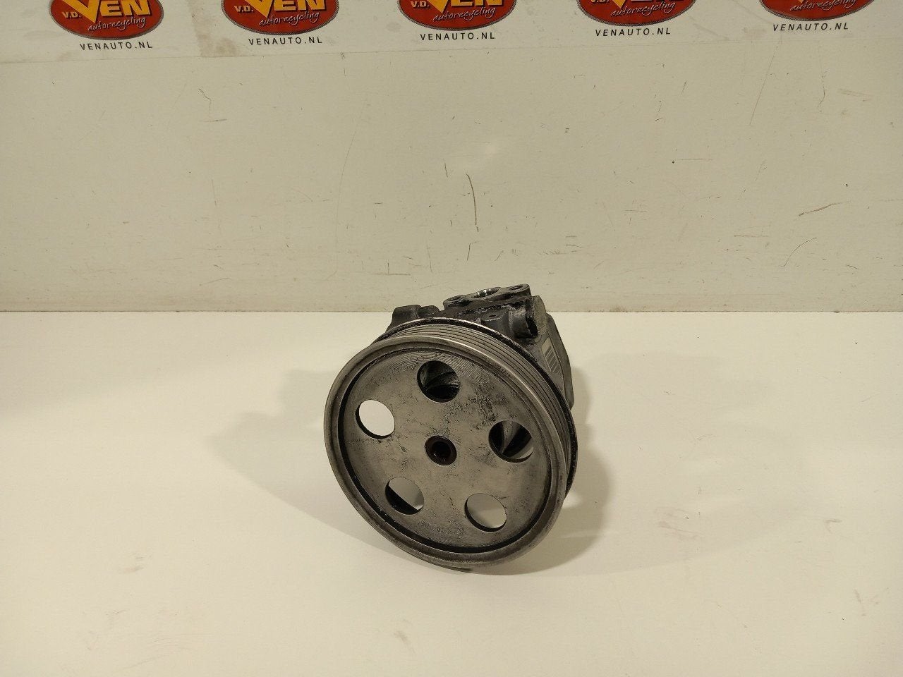 Stuurbekrachtiging pomp motor Audi A4, Auto-onderdelen, Onderdelen@venauto.nl, Van der Ven Autorecycling B.V., Gebruikt, Ettenseweg 76, 4706 PB Roosendaal, The Netherlands