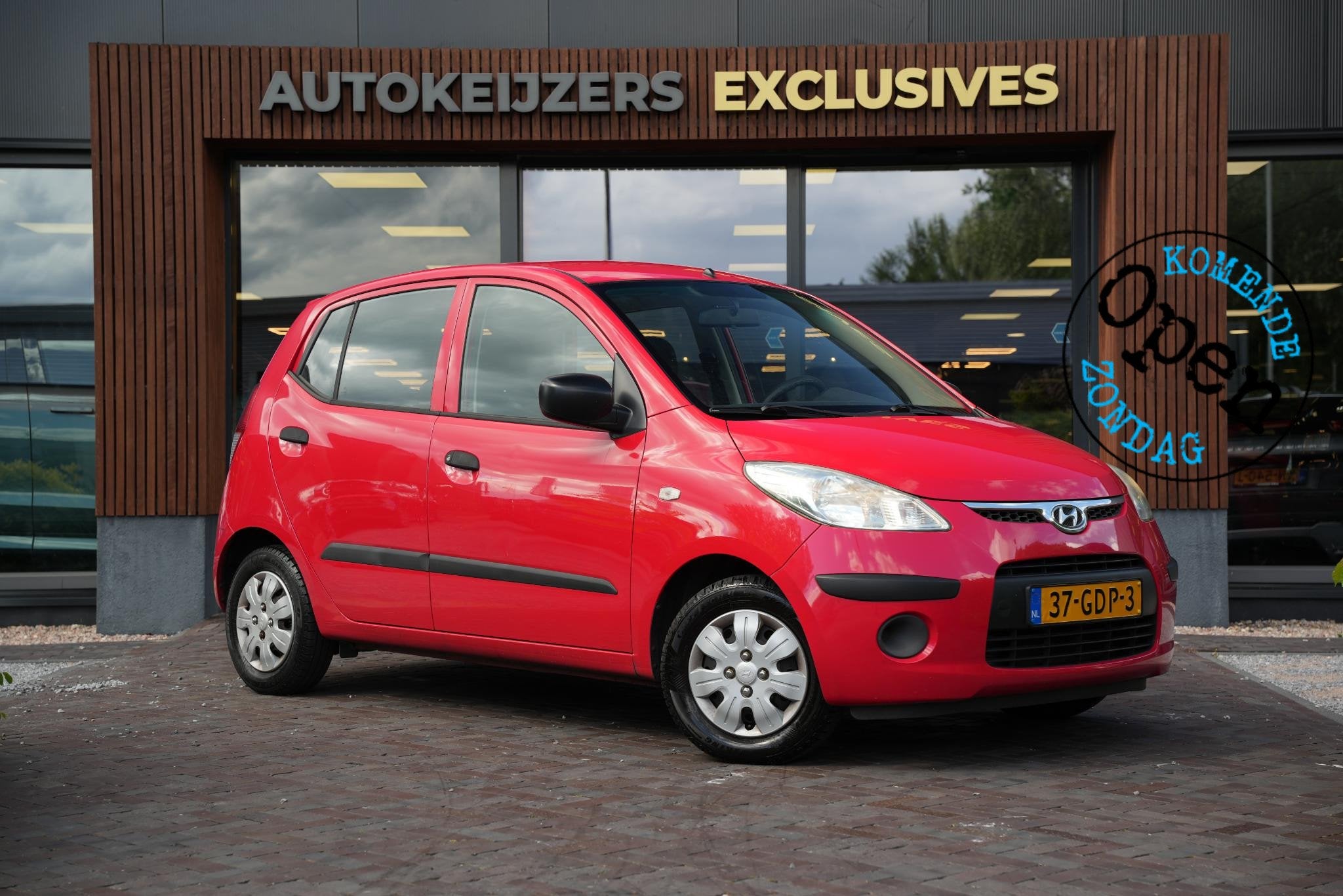 Hyundai i10 1.1 Active Trekhaak Radio/CD Ventilatie 12v, Voorwielaandrijving, Stof, Gebruikt, 31 €/maand