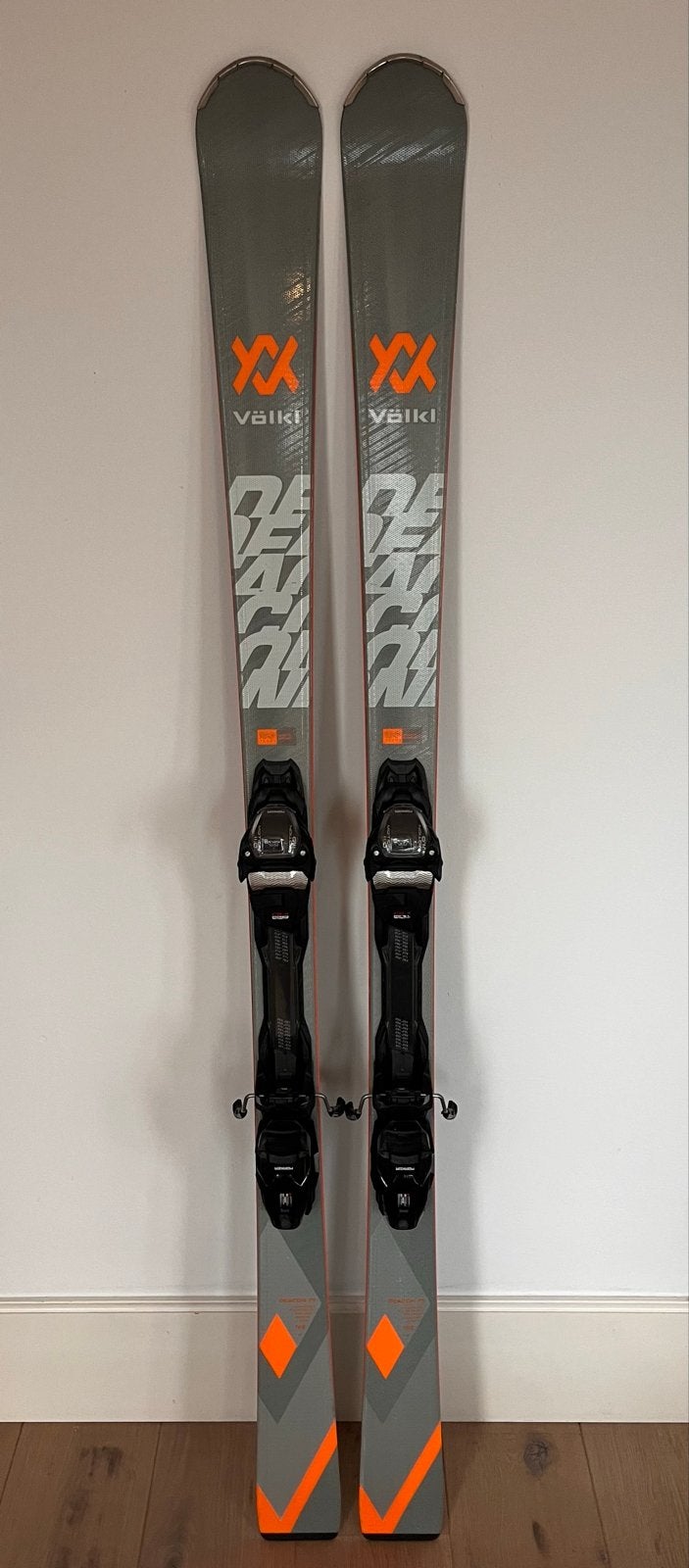 Völkl Deacon 75 ski's 168cm met Marker Motion bindingen, Sport en Fitness, 160 tot 180 cm, Gebruikt, Skiën, Ski's