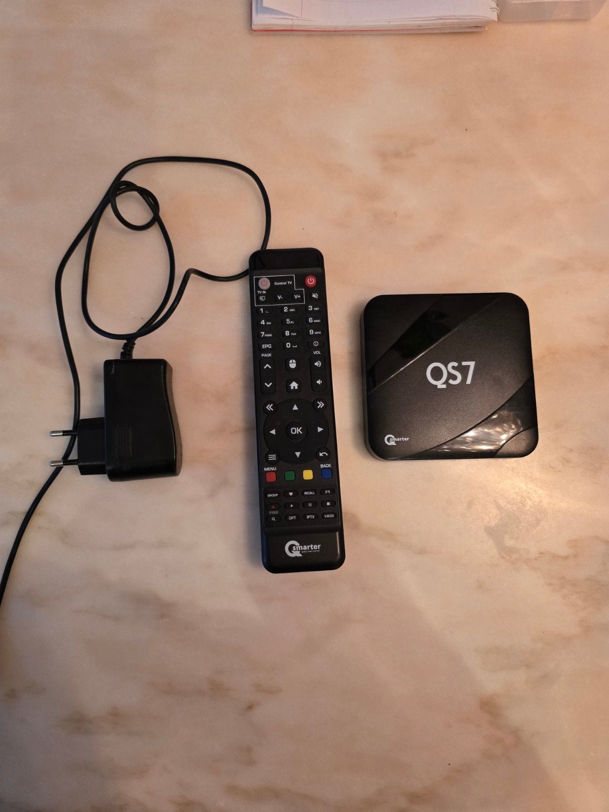 Qsmarter QS7Android TV Box met afstandsbediening, Ophalen of Verzenden, Gebruikt, Zonder harde schijf