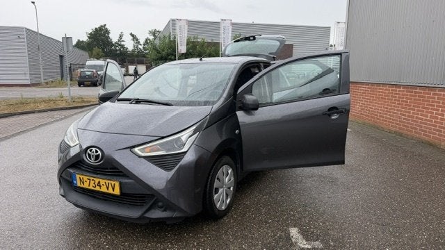 Foto 7 van Toyota Aygo 1.0 VVT-i x-fun (bj 2022)