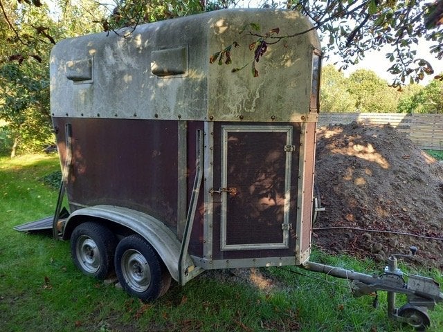 1,5 paards paardentrailer, Ophalen, Gebruikt, Hout, 1½-paards trailer