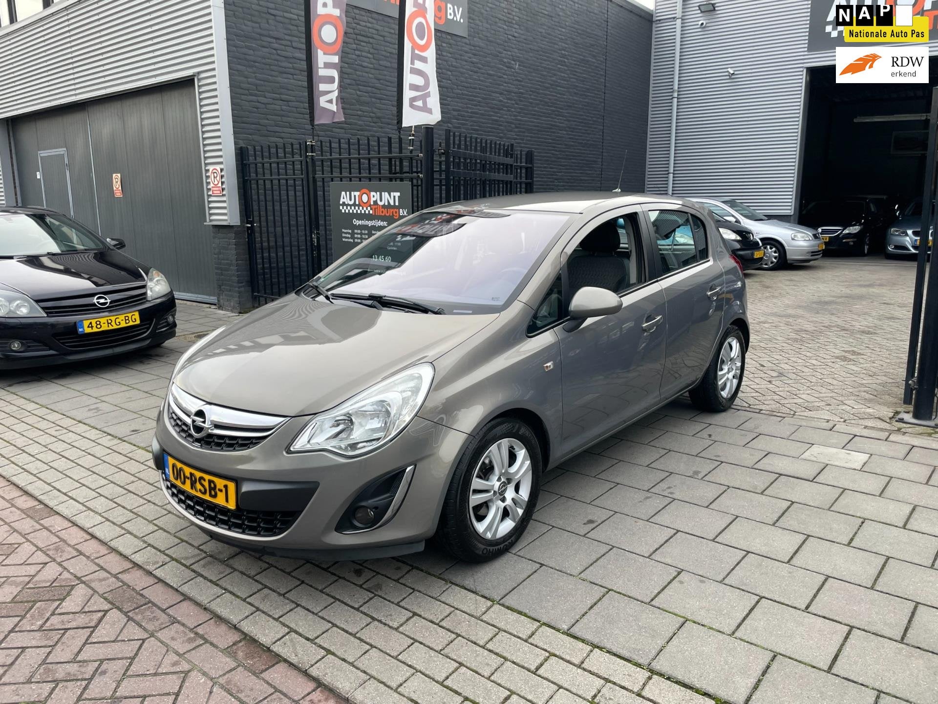 Opel Corsa 1.3 CDTi EcoFlex S/S Cosmo 1e Eigenaar! Airco PDC, Voorwielaandrijving, Euro 5, 28 km/l, Gebruikt