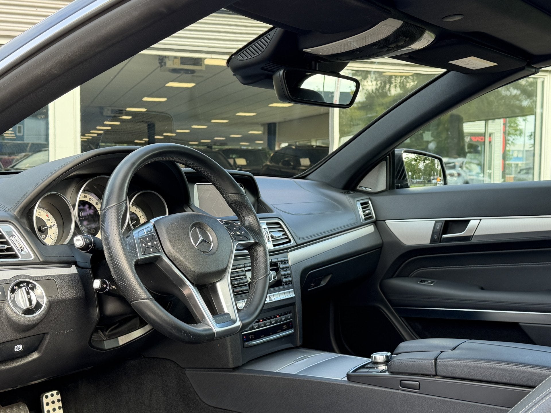 Mercedes-Benz E-Klasse Cabrio 350 AMG-line V6 | H&K | 360 Ca, Euro 5, Achterwielaandrijving, Zwart, Cabriolet