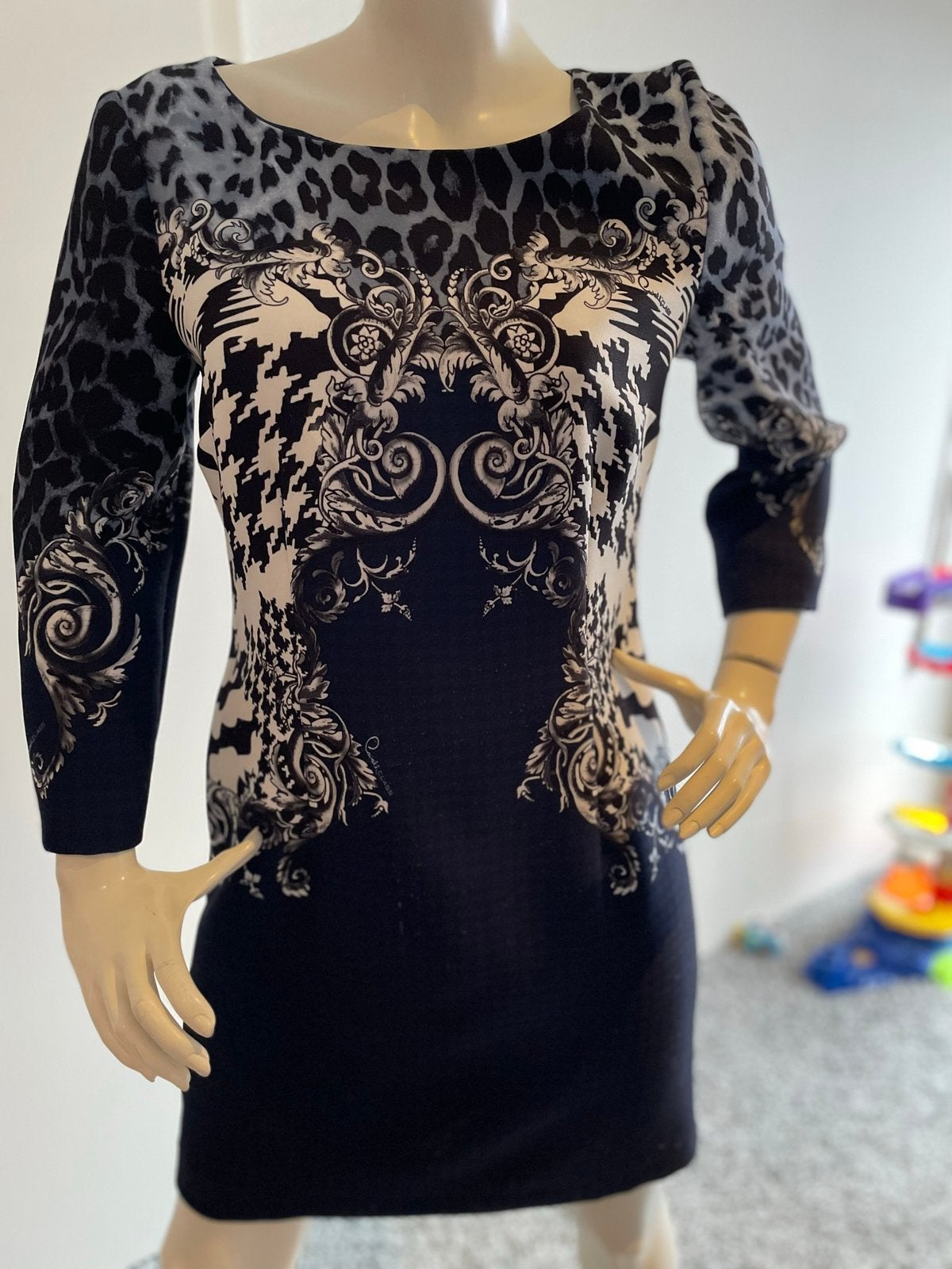 Class cavalli blauw jurkje met leuke print maat it 42 nl 38, Kleding | Dames, Maat 38/40 (M), Blauw, ., Ophalen of Verzenden