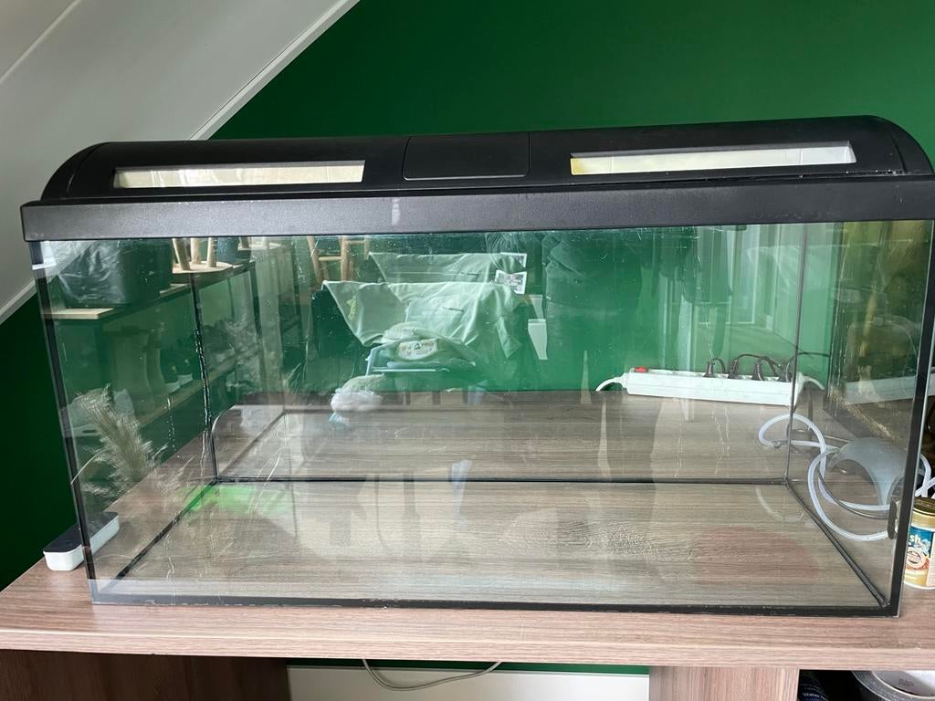 Aquarium 80x30x40cm met toebehoren, Ophalen, Overige merken, Zo goed als nieuw, Leeg aquarium