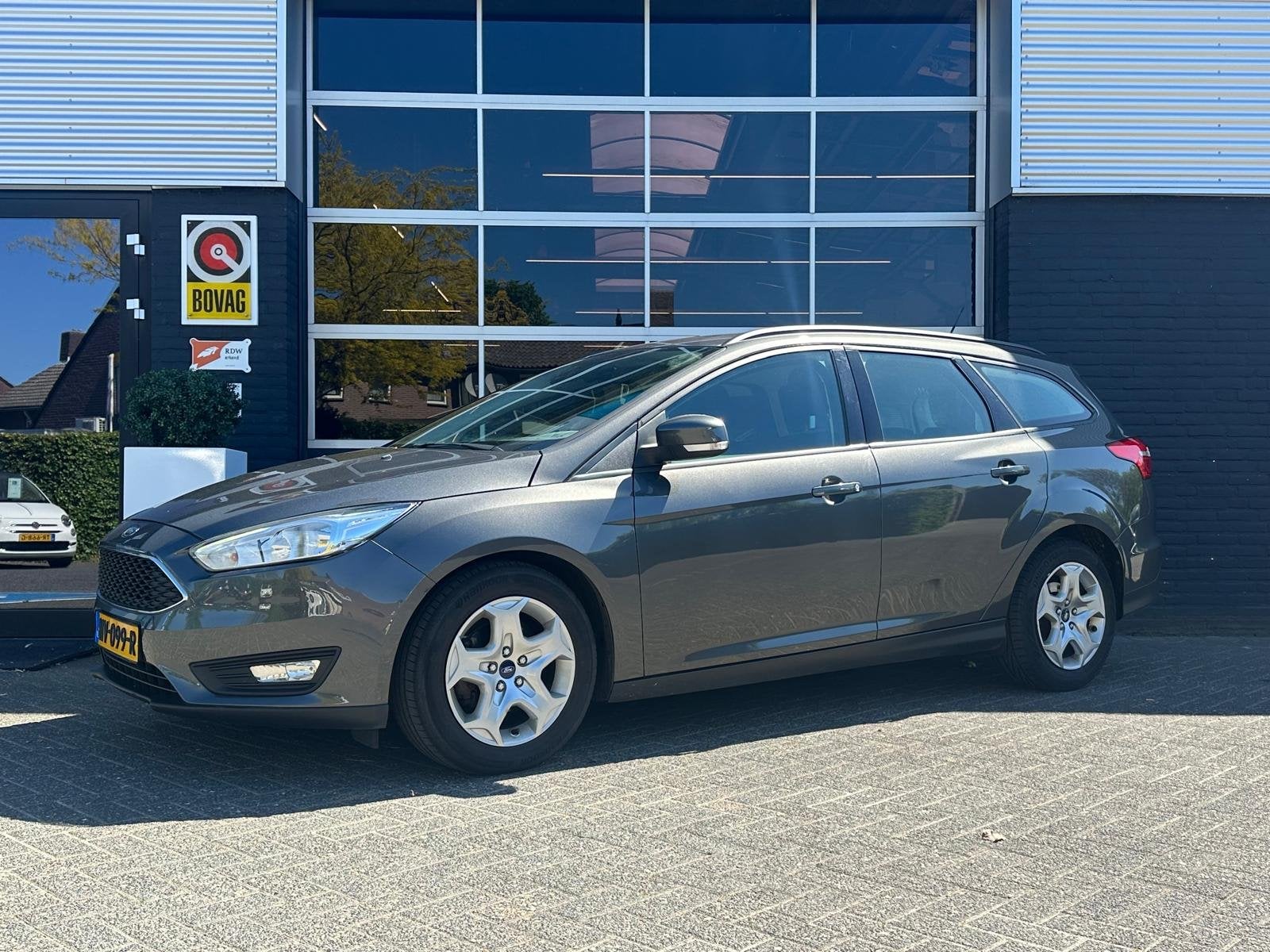Ford FOCUS Wagon 1.0 Trend, Airco, Bluetooth, Radio, APK, Gebruikt, Start-stop-systeem, Handgeschakeld, 999 cc