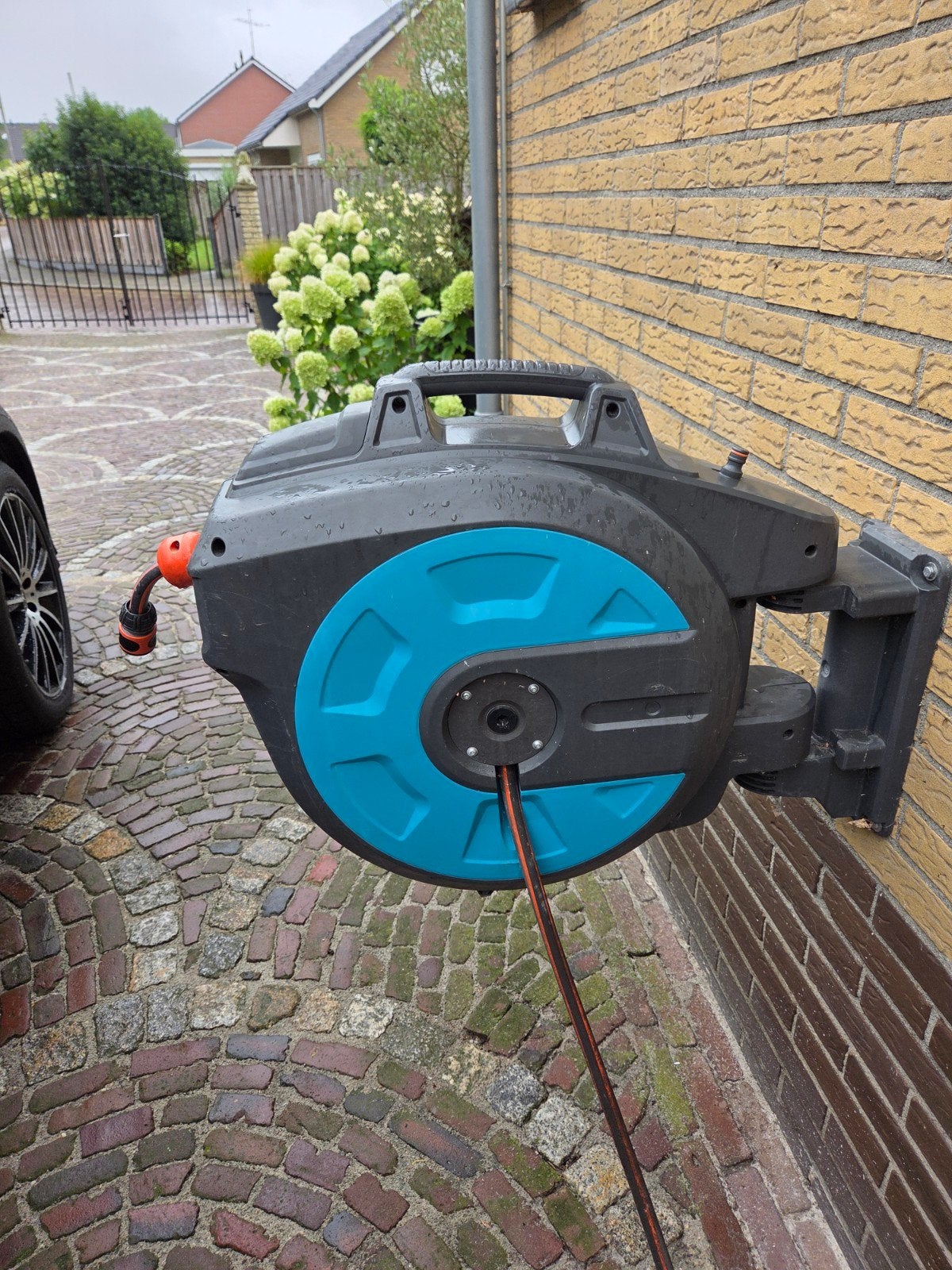 Gardena Tuinslanghaspel met slang, Ophalen, Zo goed als nieuw, Tuinslanghaspel