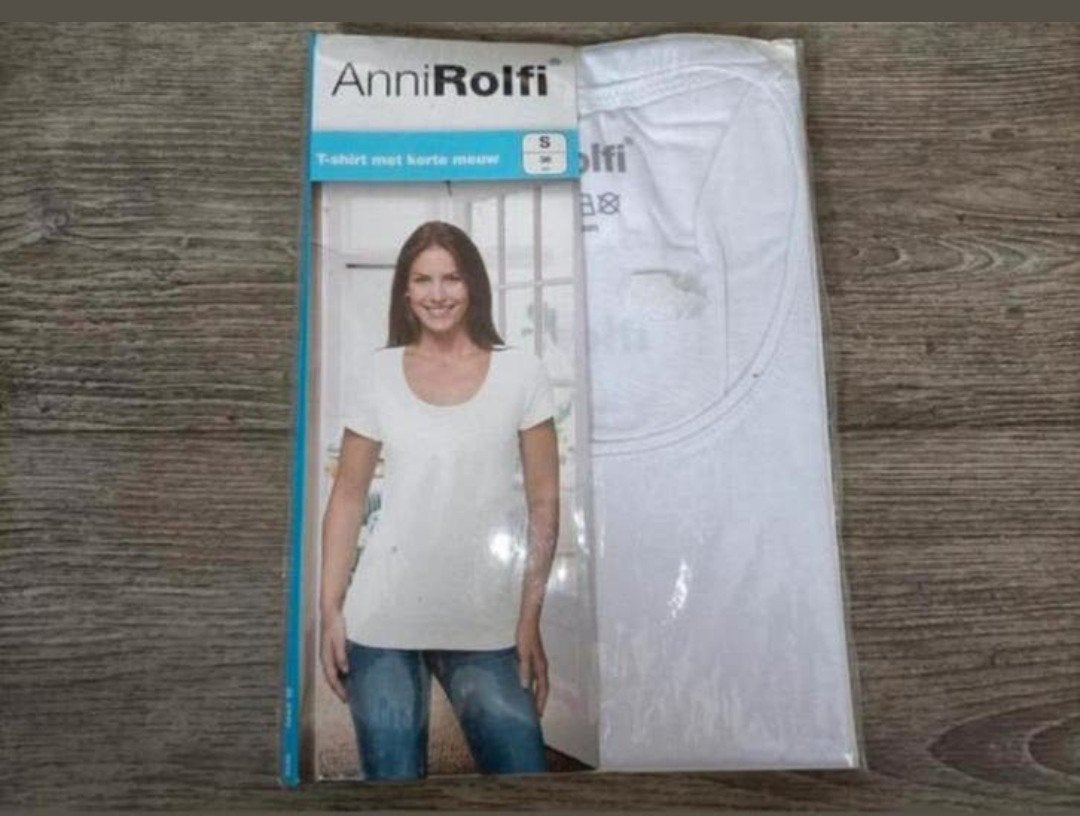 🍇t shirt van anni rolfi maat S🍇.  Nieuw, Maat 38/40 (M), Verzenden, Wit, Nieuw