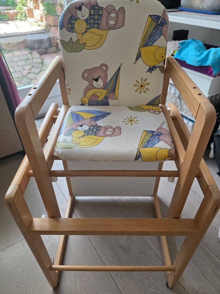 Houten kinderstoel / meegroeistoel met tafeltje, Ophalen, Gebruikt, Meegroeistoel