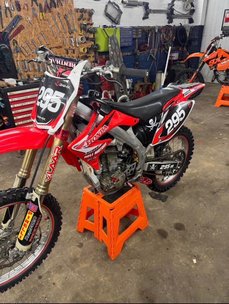 Honda CRF 450 2007 - Krachtige Crossmotor, Motorrijbewijs A, Crossmotor, Meer dan 35 kW, Handgeschakeld