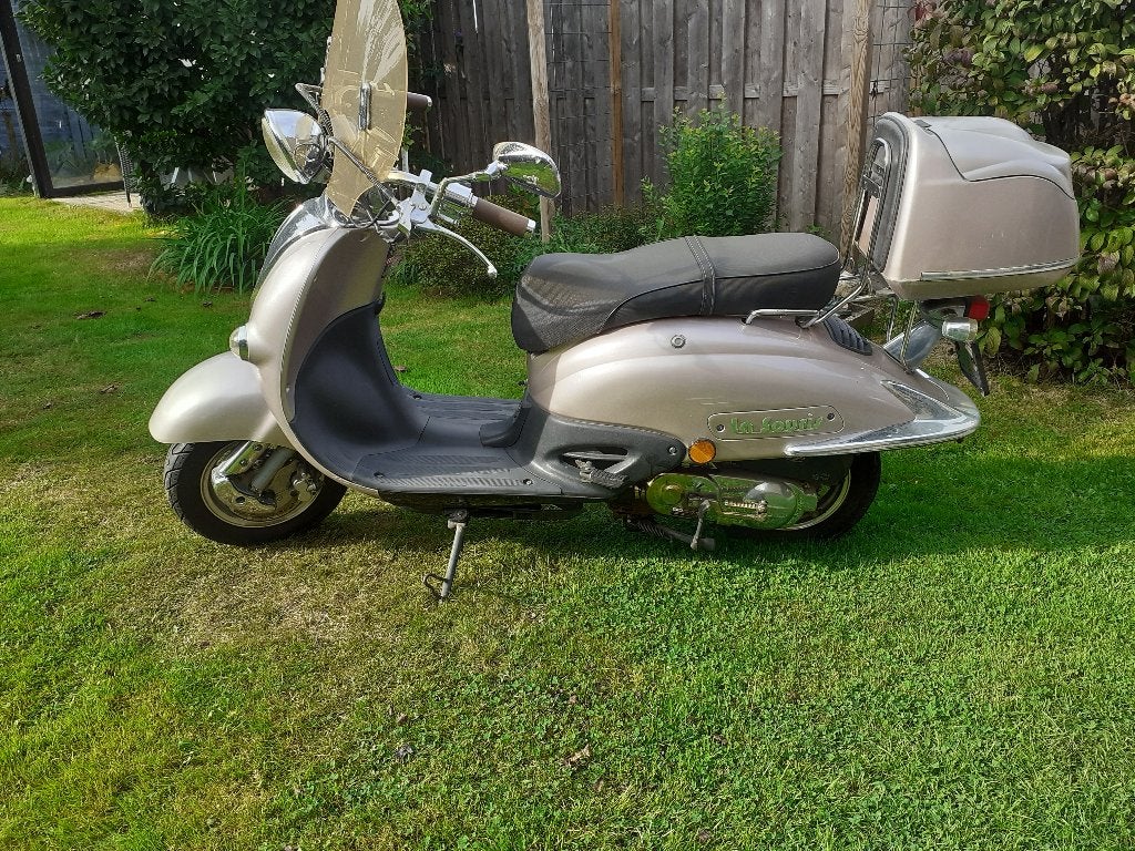 te koop La souris snor scooter, Gebruikt, Benzine, Ophalen, Overige merken