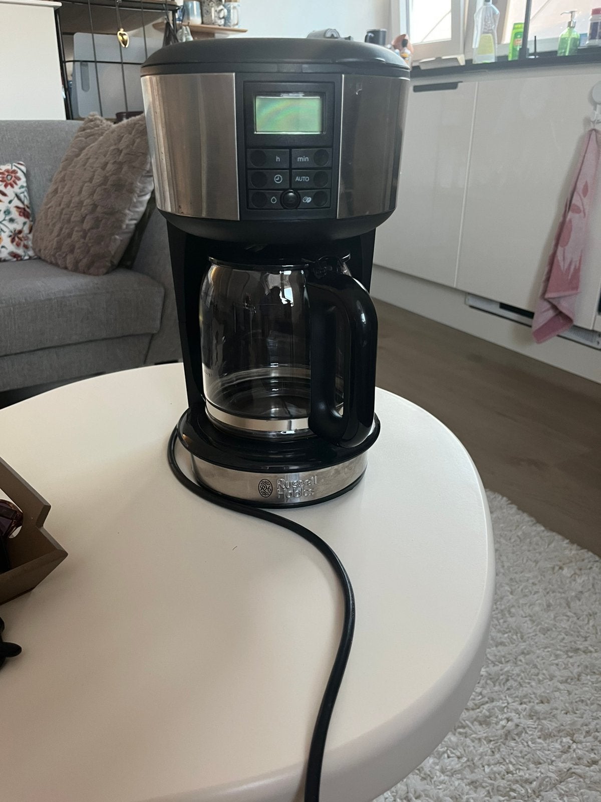 Filter koffiezetapparaat russell hobbs, Ophalen, Gebruikt, 10 kopjes of meer, Koffiemachine