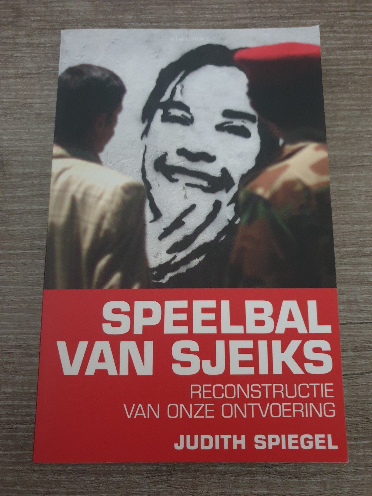 Speelbal van Sjeiks - Judith Spiegel, Ophalen of Verzenden, Gelezen