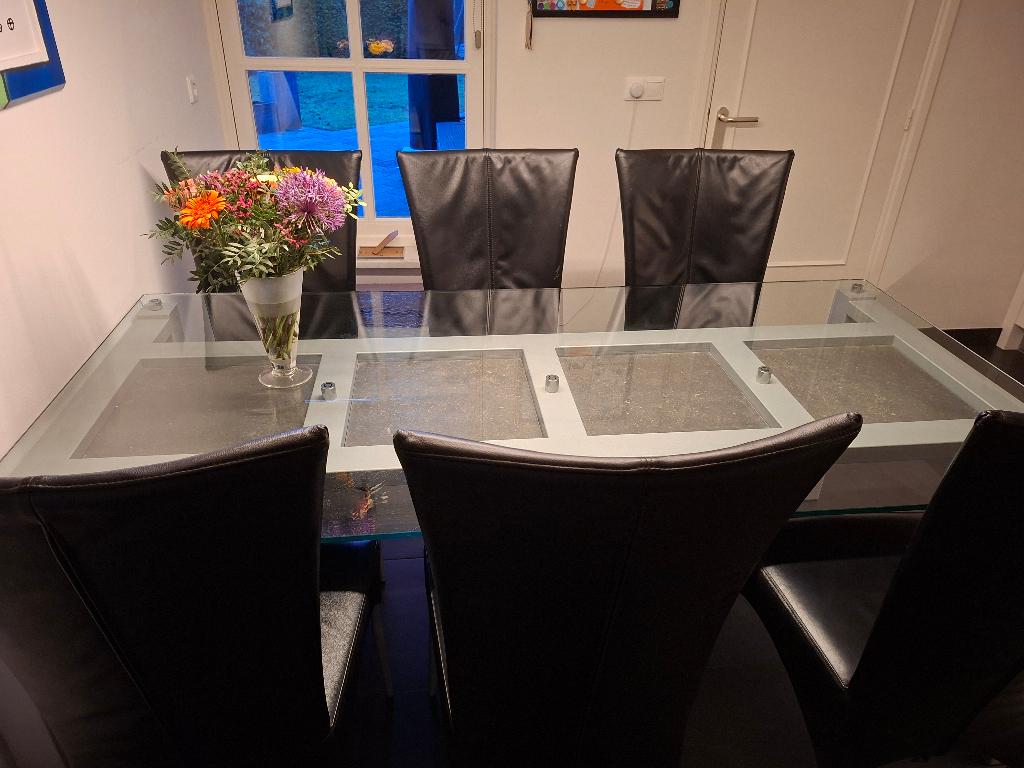GRATIS salontafel, eetkamertafel en 6 stoelen, Huis en Inrichting, Ophalen, Gebruikt, 50 tot 100 cm, Vijf personen of meer