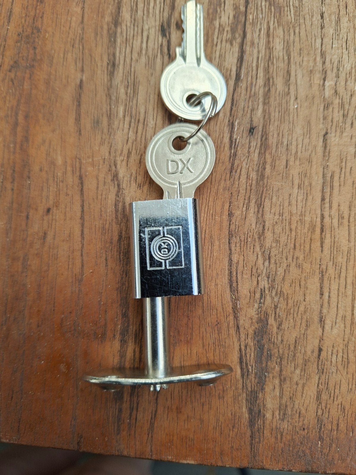 DX Sleutel met slotje -, Ophalen of Verzenden, Zo goed als nieuw, Overige materialen, Slot