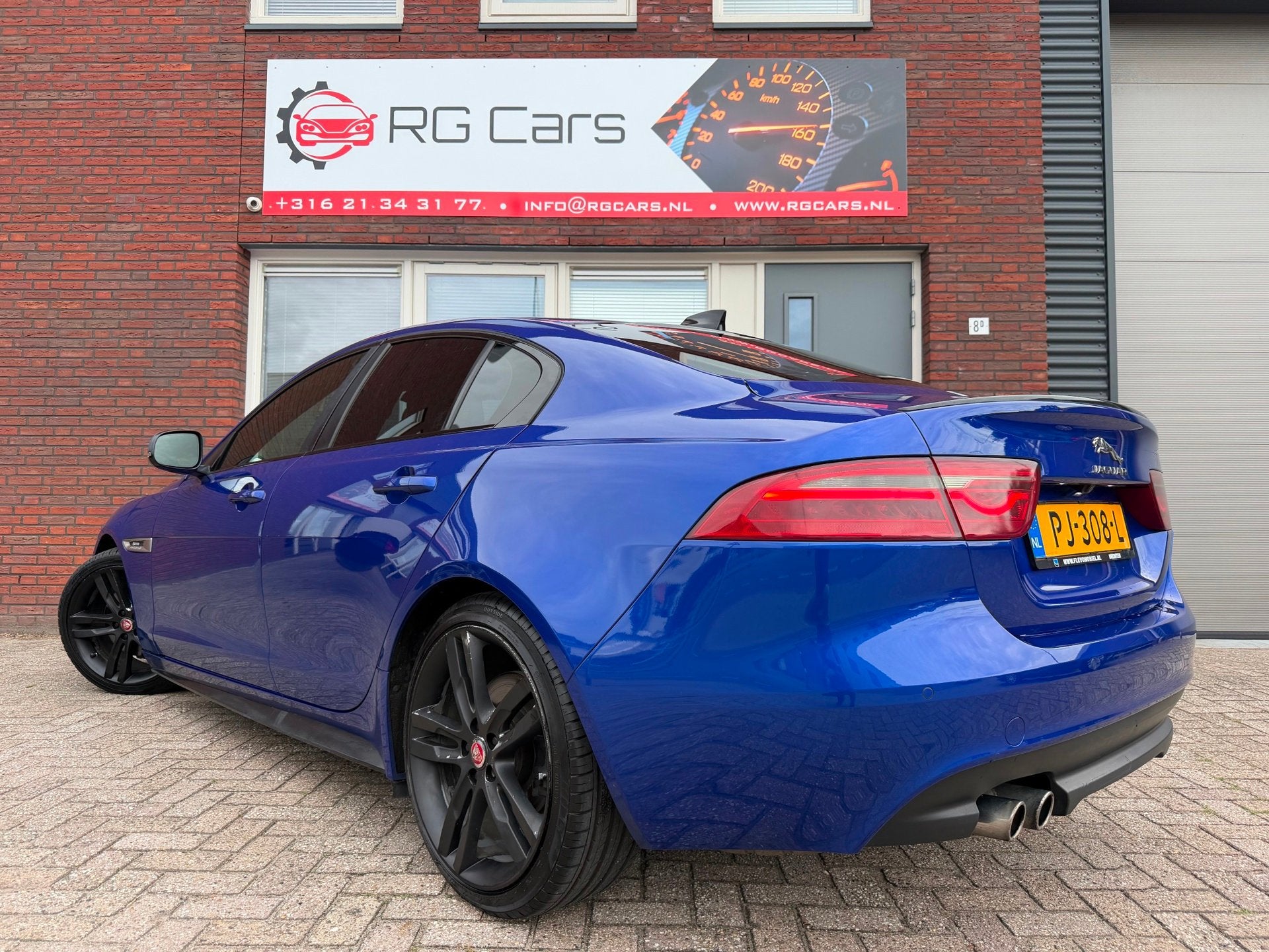 Jaguar XE 2.0 D Portfolio / Leder / Navi / Camera / Meredian, Auto's, Automaat, Achterwielaandrijving, 4 cilinders, Met garantie (alle)