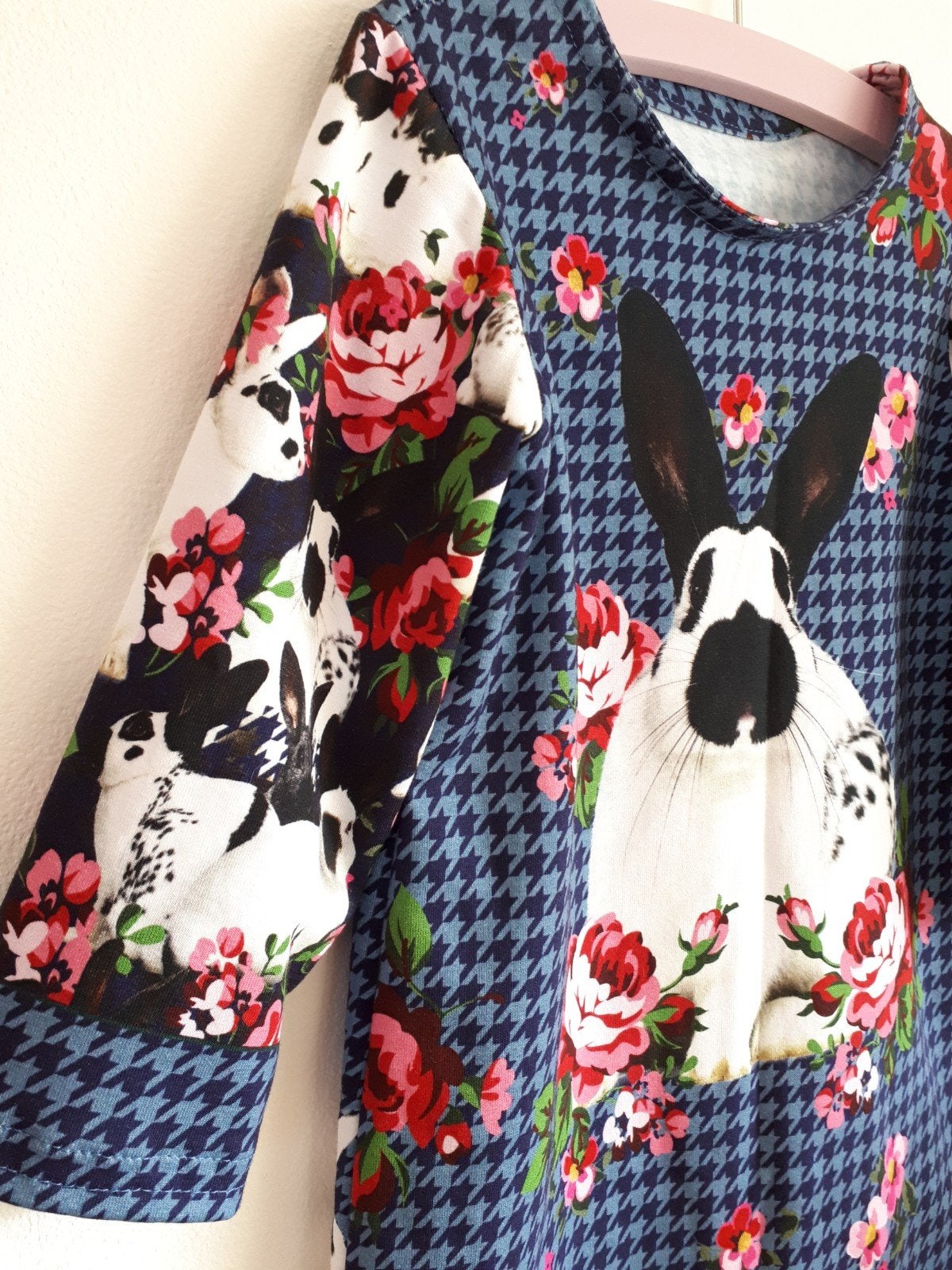 tweeling jurkjes ' konijntjes ', Ophalen of Verzenden, Nieuw, Kleding