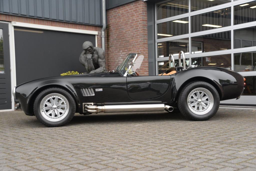AC Cobra Pilgrim | V8 | Manual |, 970 kg, 8 cilinders, Overige carrosserieën, Leder