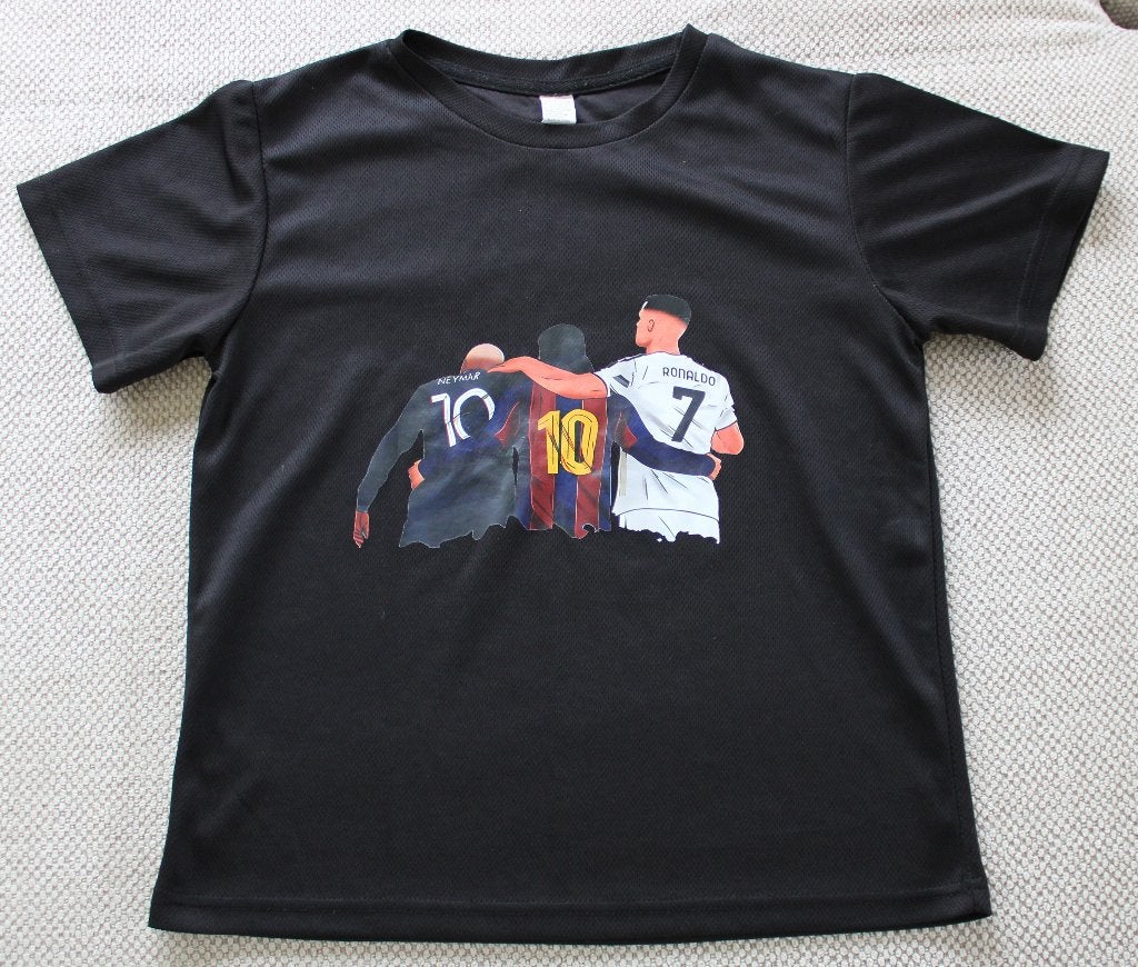 Voetbalshirt Neymar Messi Ronaldo maat 9/10, Ophalen of Verzenden, Zo goed als nieuw, Jongen, Sport- of Zwemkleding