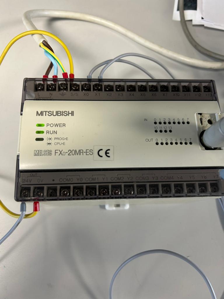 Mitsubishi MELSEC FX0-20MR-ES PLC met kabel, Ophalen of Verzenden, Gebruikt
