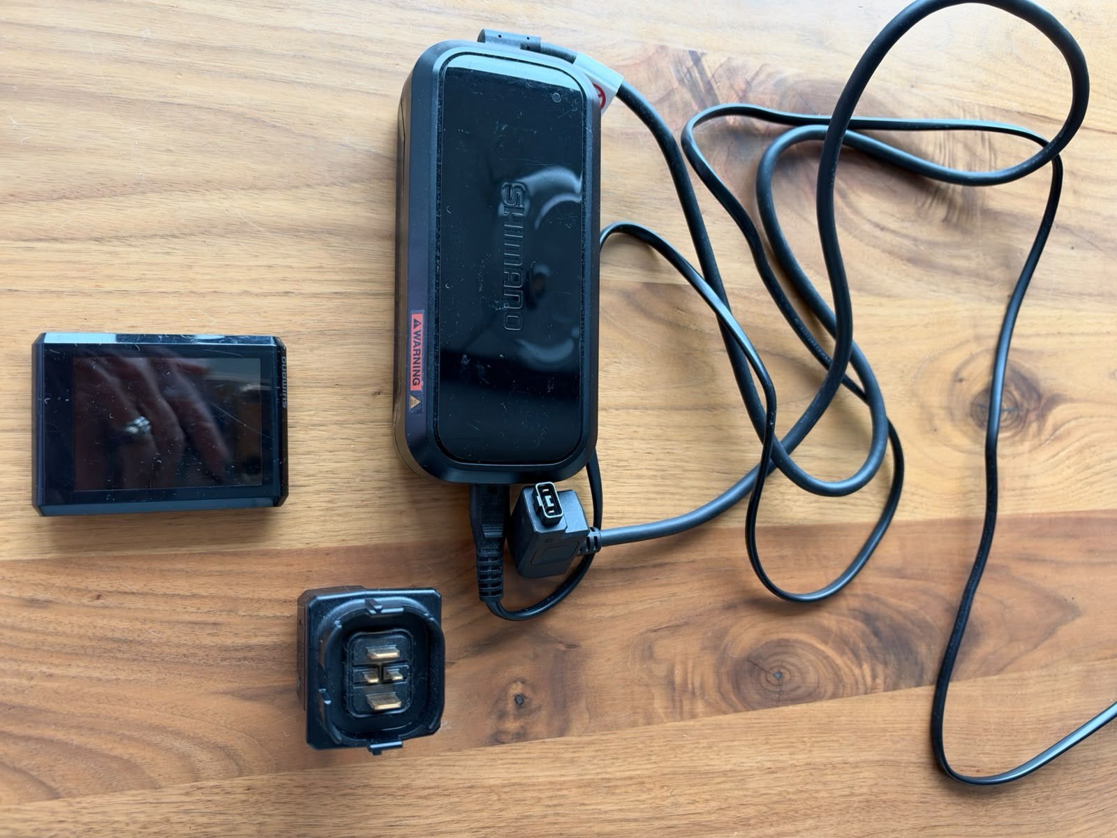 Originele Shimano Steps Lader + SC-EN610 Display, Fietsen en Brommers, Ophalen of Verzenden, Zo goed als nieuw
