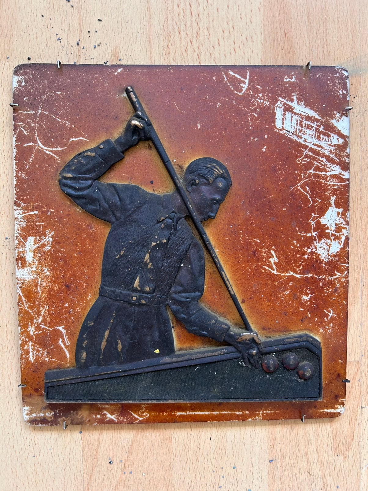 Vintage metalen reliëfplaquette "Biljarter", Ophalen