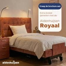 Aldenhuijssen zorgbed boxspring royaal z.g.a.n., Ophalen, Eenpersoons, Bruin, 140 cm