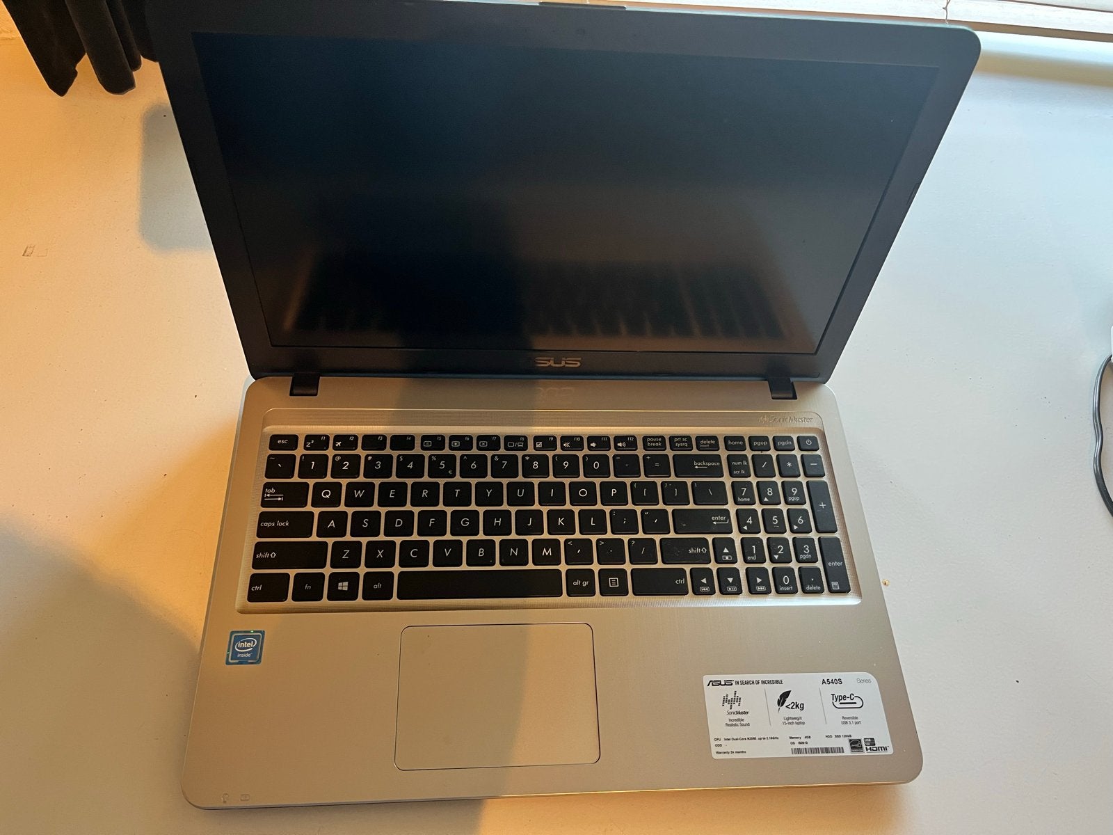 ASUS A540S Laptop, Computers en Software, Gebruikt, Minder dan 2 Ghz, Ophalen of Verzenden, SSD