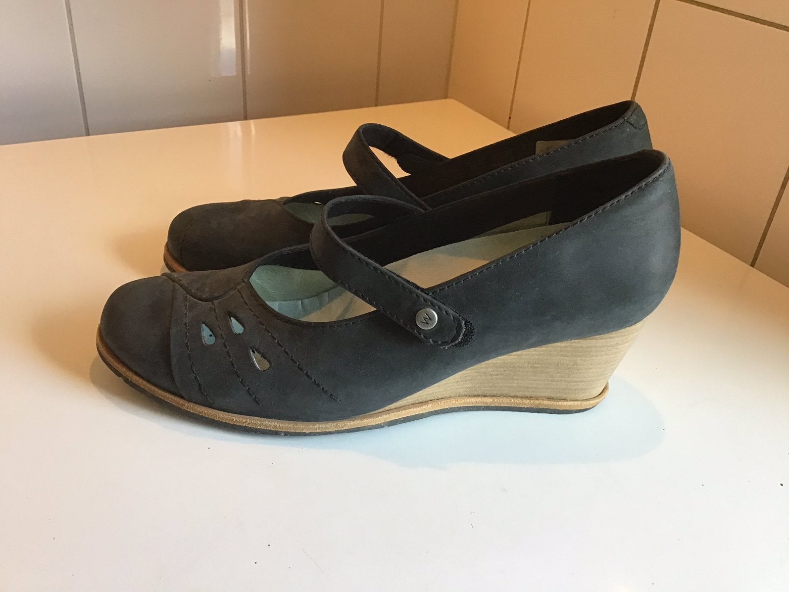 Wolky damesschoenen, maat 41, Kleding | Dames, Schoenen, Ophalen, Zo goed als nieuw, Schoenen met hoge hakken, Grijs