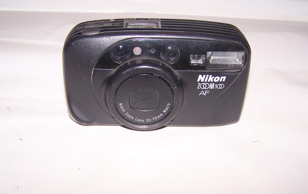 Nikon Zoom 100AF. In zeer goede werkende staat., Ophalen of Verzenden, Zo goed als nieuw, Compact, Nikon