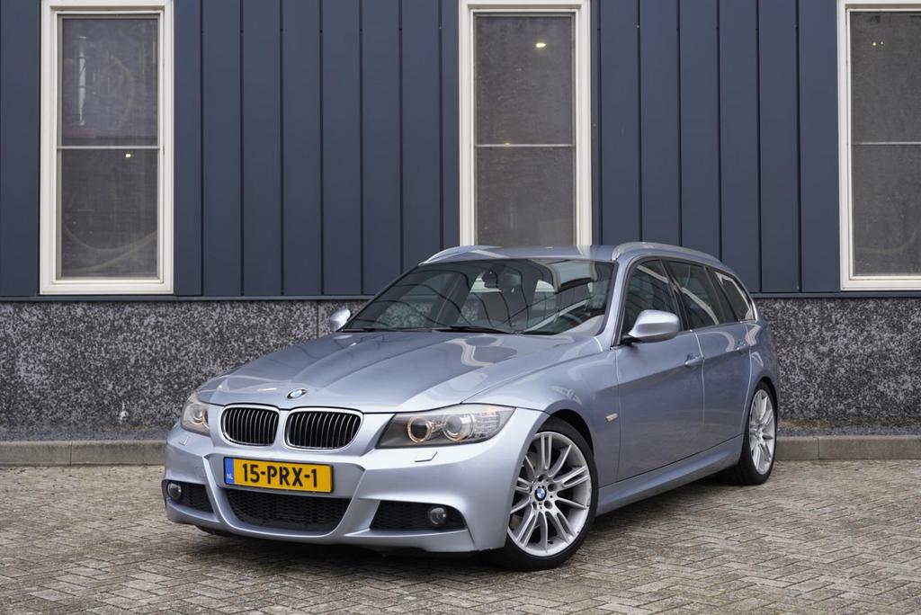 BMW 3-Serie 325d 204pk Aut. 2011 | NAP | M SPORT | LEDER, Auto's, Automaat, Euro 5, Achterwielaandrijving, 1800 kg