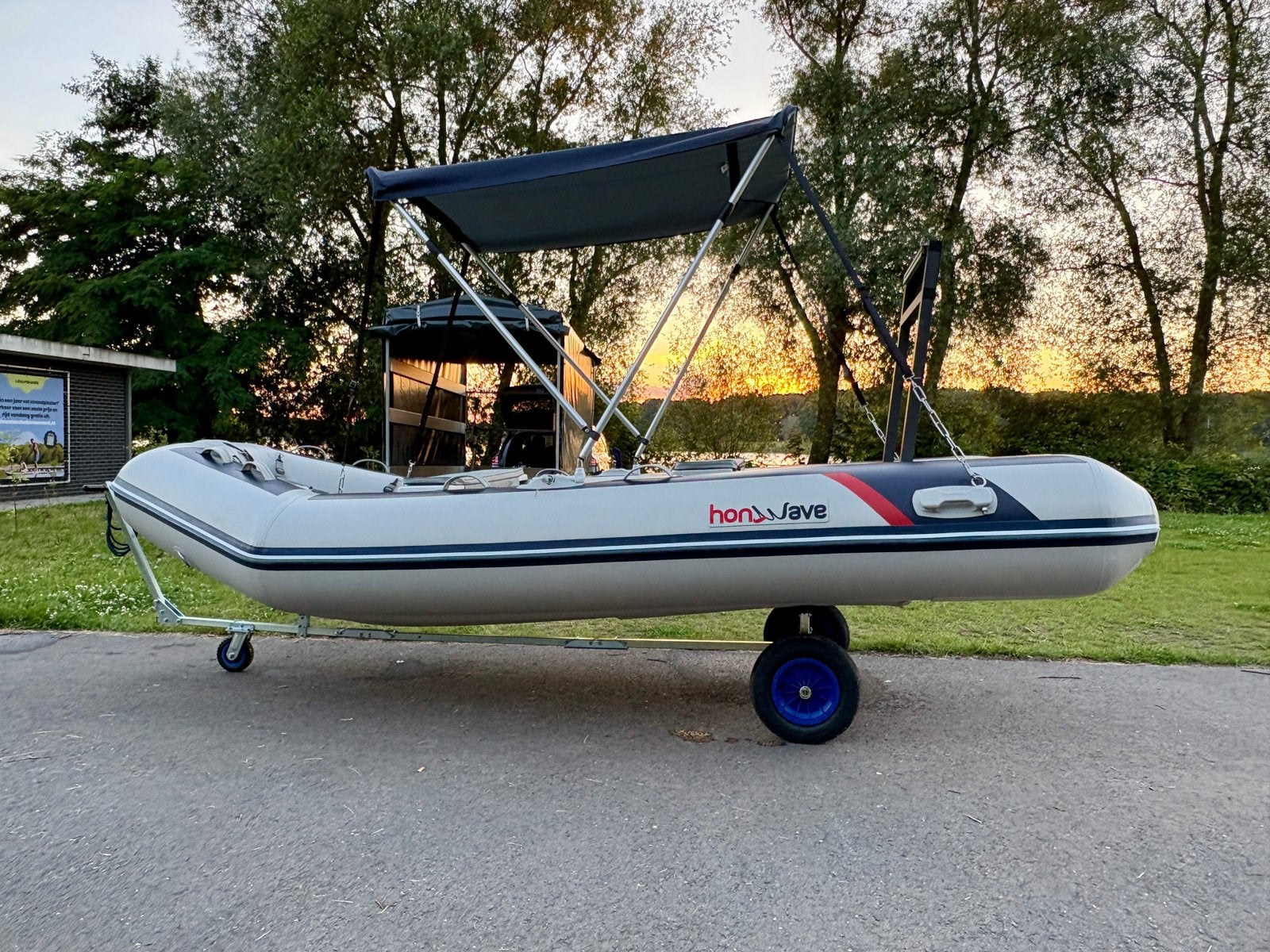 HONDA HONWAVE T38 ie3 Rubberboot Airdeck, Airdeck, Zo goed als nieuw, 2 m, Peddels