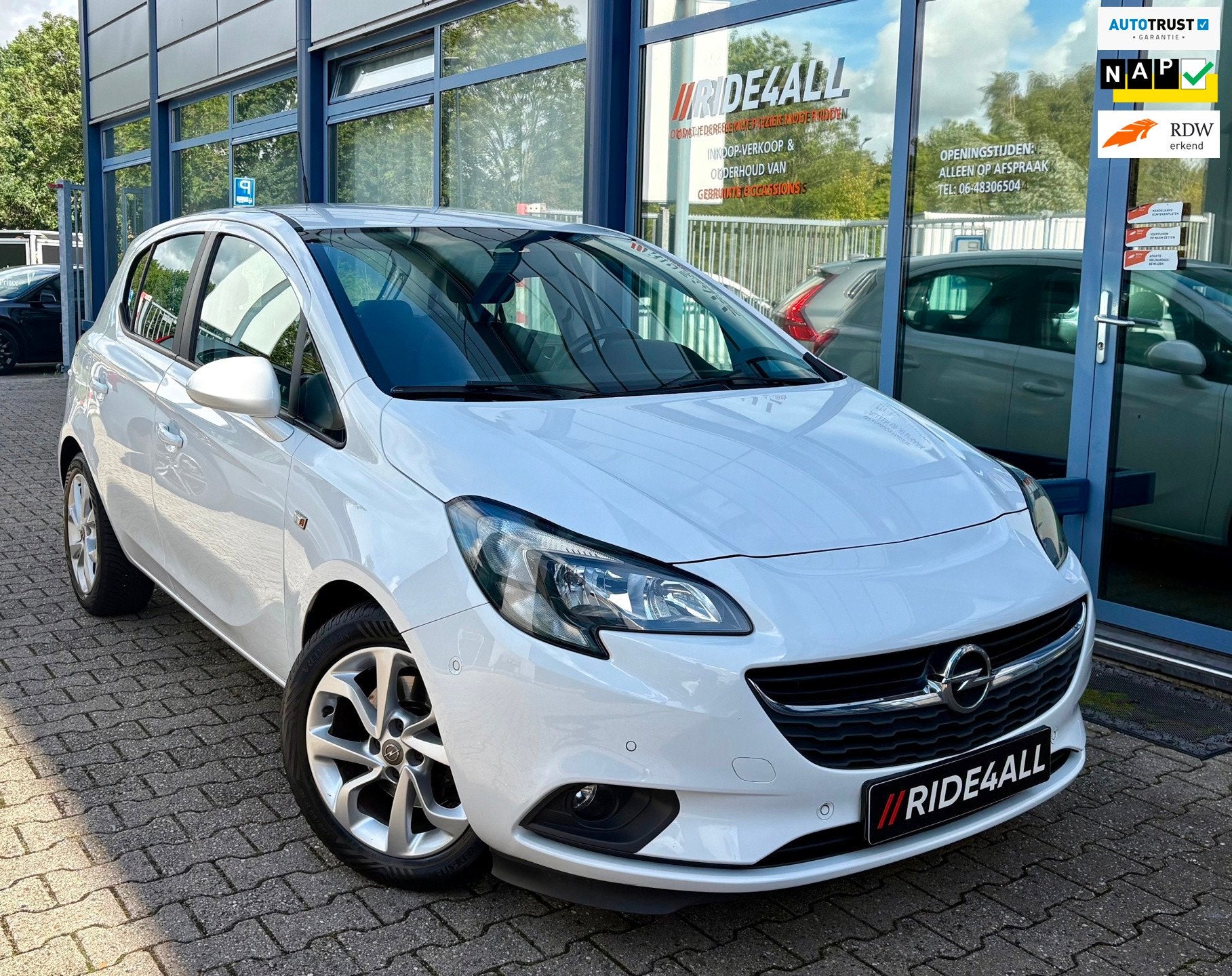 Opel Corsa 1.0 Turbo/Camera/Cruise/Navi/Pdc, Voorwielaandrijving, Stof, Gebruikt, Origineel Nederlands