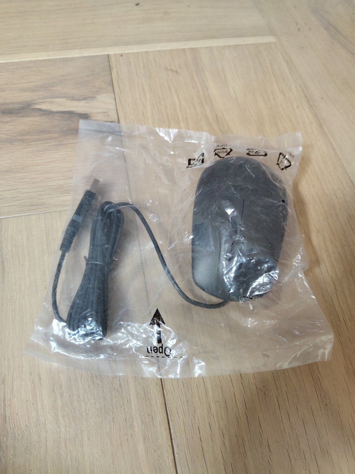 Nieuwe Dell USB Muis, Computers en Software, Muis, Nieuw, Ophalen of Verzenden, Dell