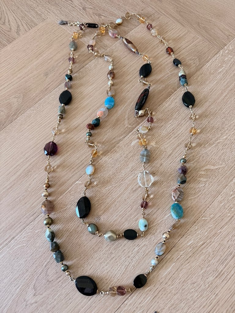 Lange ketting met diverse stenen en kralen, Overige kleuren, Met edelsteen, Nieuw, Ophalen of Verzenden