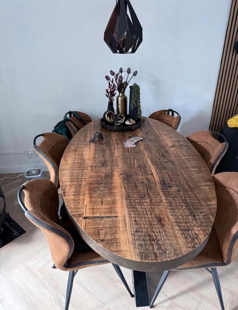 Eetkamertafel compleet met zes stoelen, Ophalen, Zo goed als nieuw