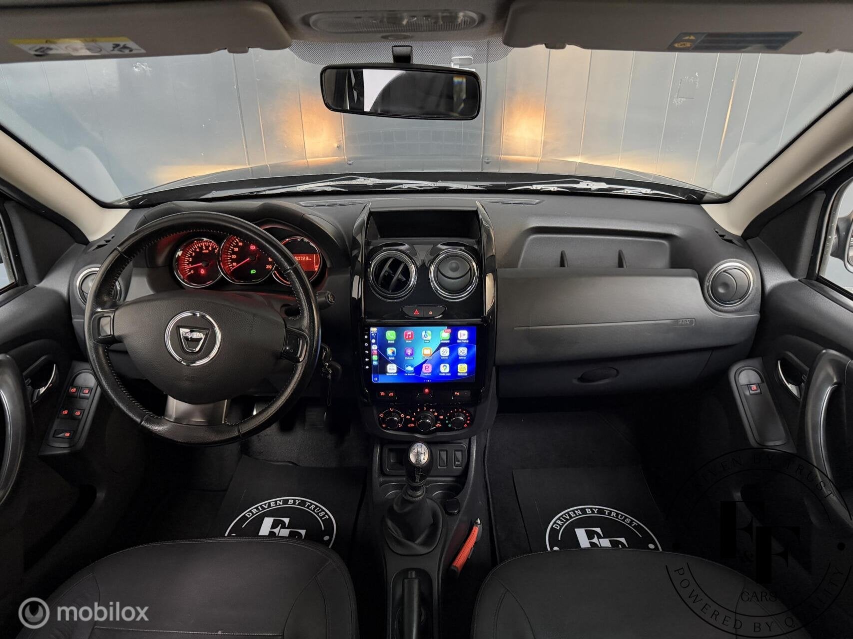 Dacia Duster 1.2 TCe Lauréate|NAP|CarPlay|Cruise|Leder, Voorwielaandrijving, Euro 5, 125 pk, Gebruikt