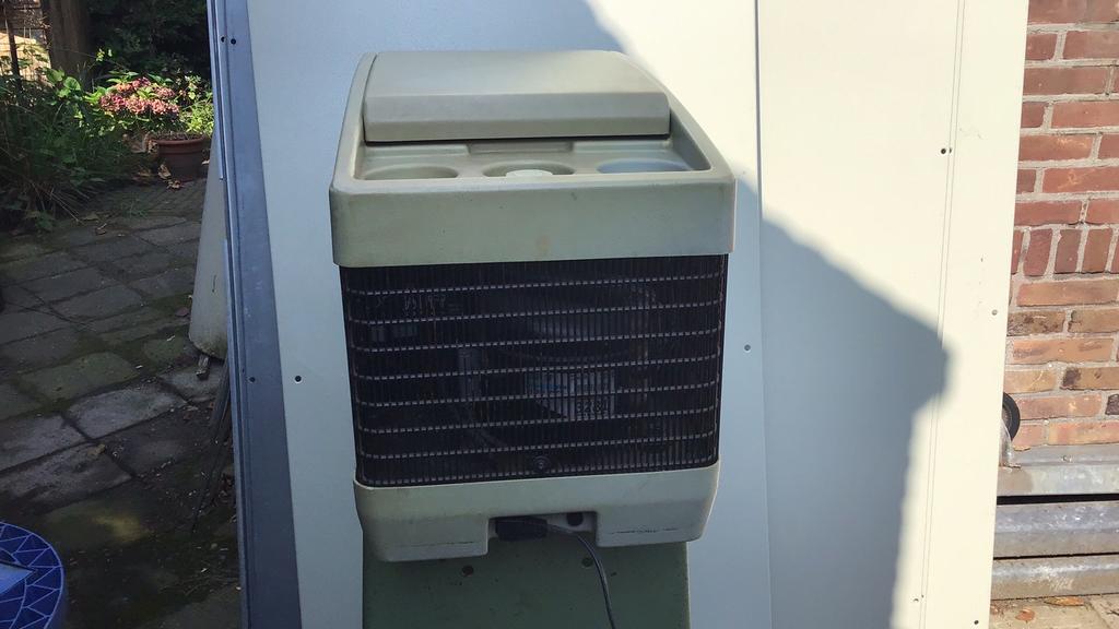 Coolmatic koelkast, Minder dan 75 liter, Ophalen, Gebruikt, Zonder vriesvak