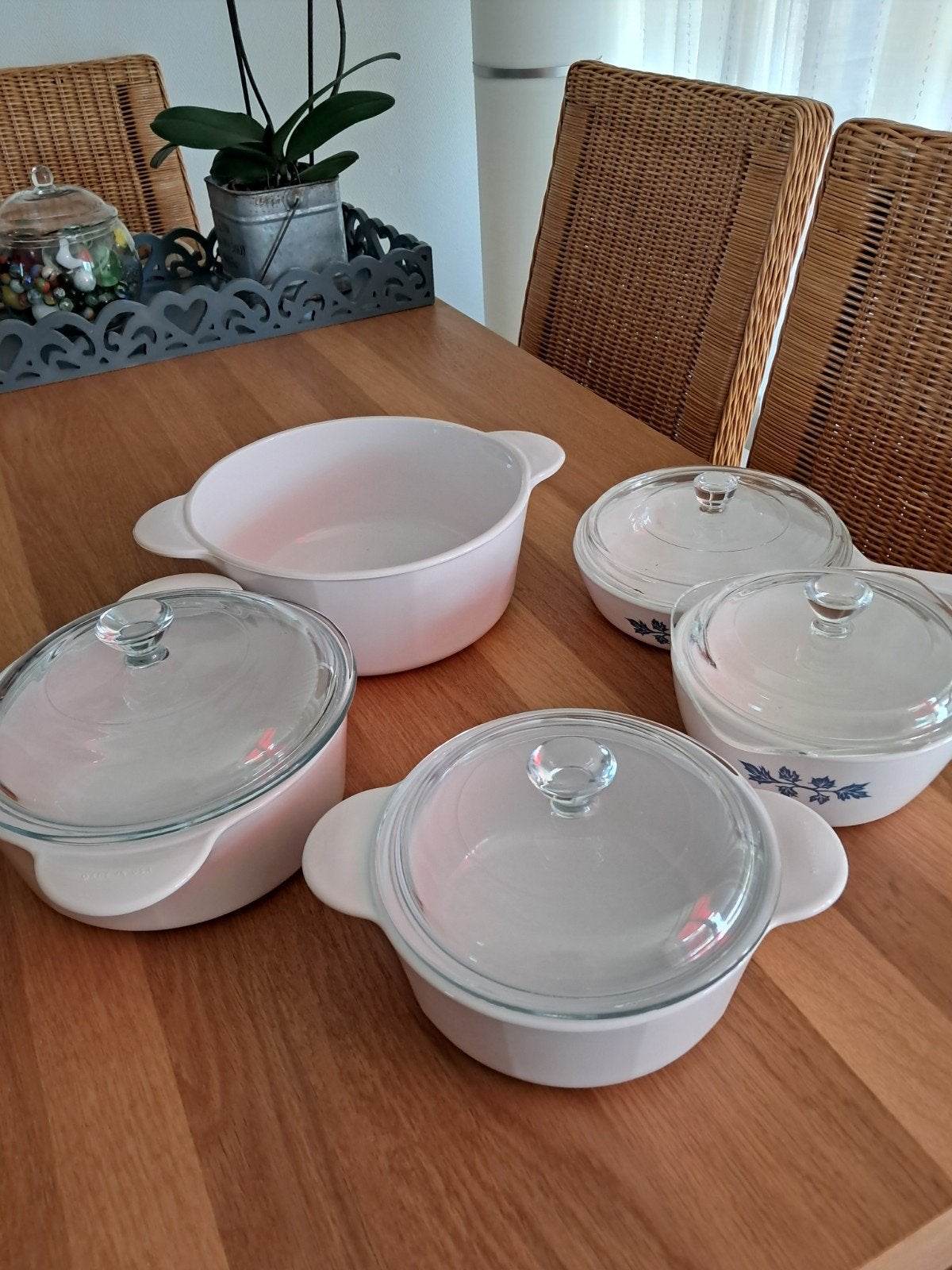 Pyrex ovenschalen/serveerschalen in diverse afmetingen, Overige typen, Ophalen of Verzenden, Zo goed als nieuw, Wit