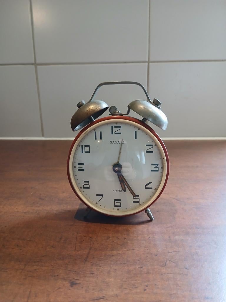 Grote vintage wekker rood, Ophalen of Verzenden