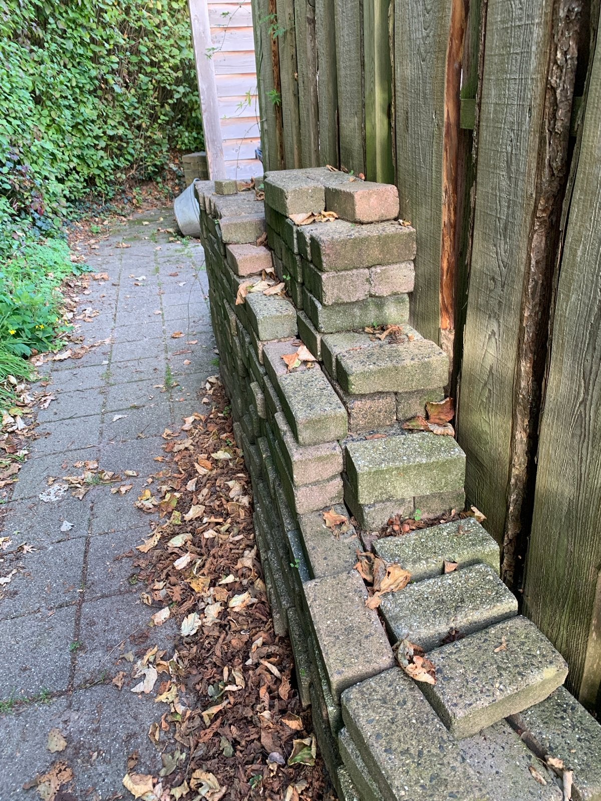 Gratis partij gebruikte klinkers voor oprit of terras, Ophalen, Gebruikt, Klinkers, 10 m² of meer