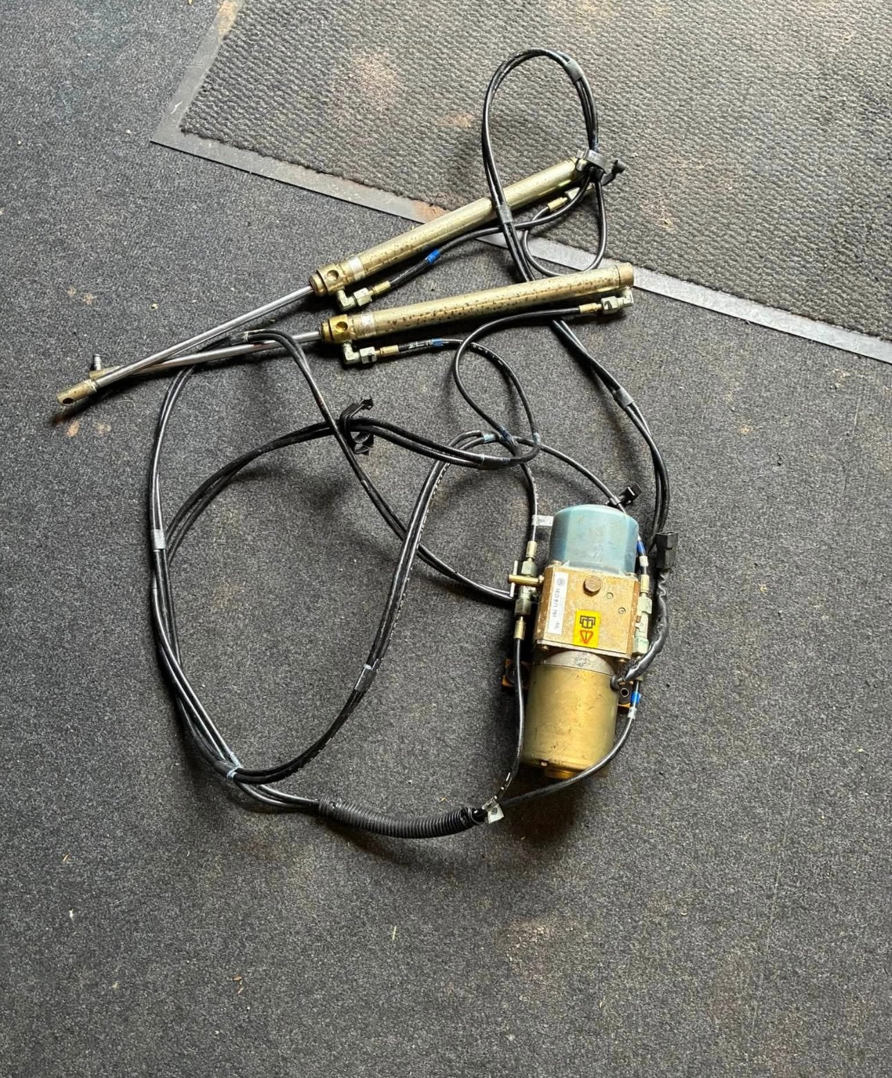 Dakpomp compleet plug & play. VW golf cabrio MK3 / MK3.5, Ophalen of Verzenden, Gebruikt