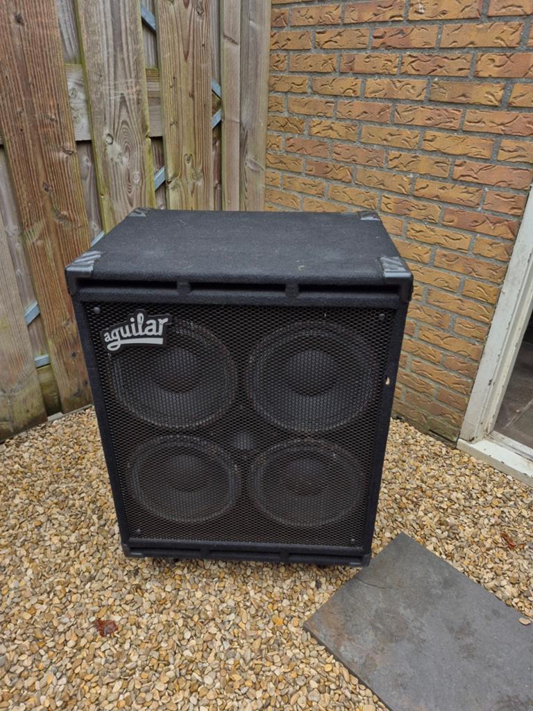 Aguilar GS410 basbox 8 Ohm, 700 watt inclusief beschermhoes, Ophalen of Verzenden, 100 watt of meer