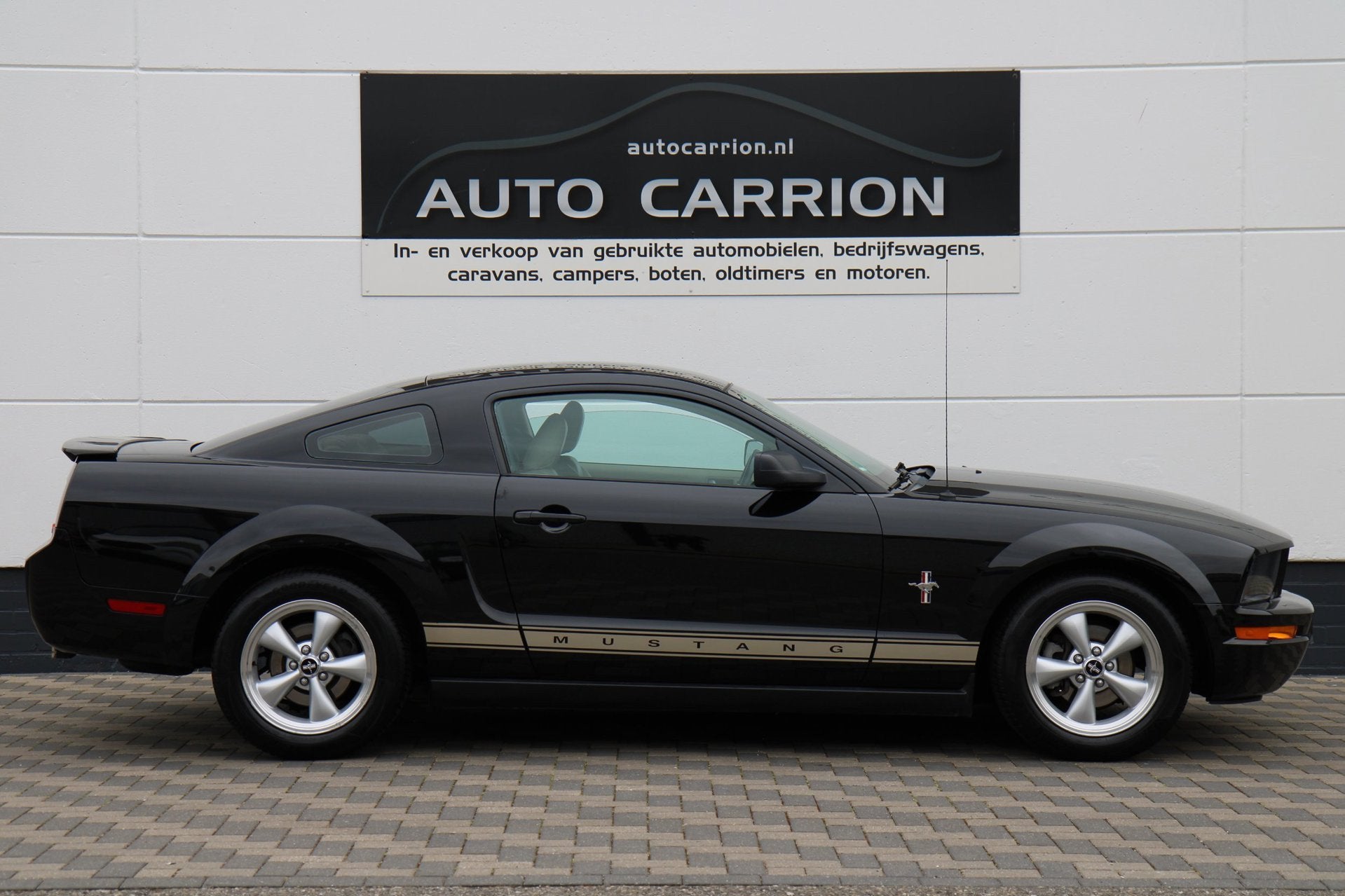 Ford USA Mustang 4.0 V6 214PK Automaat Leder Airco Cruise, Achterwielaandrijving, Gebruikt, Beige, Zwart