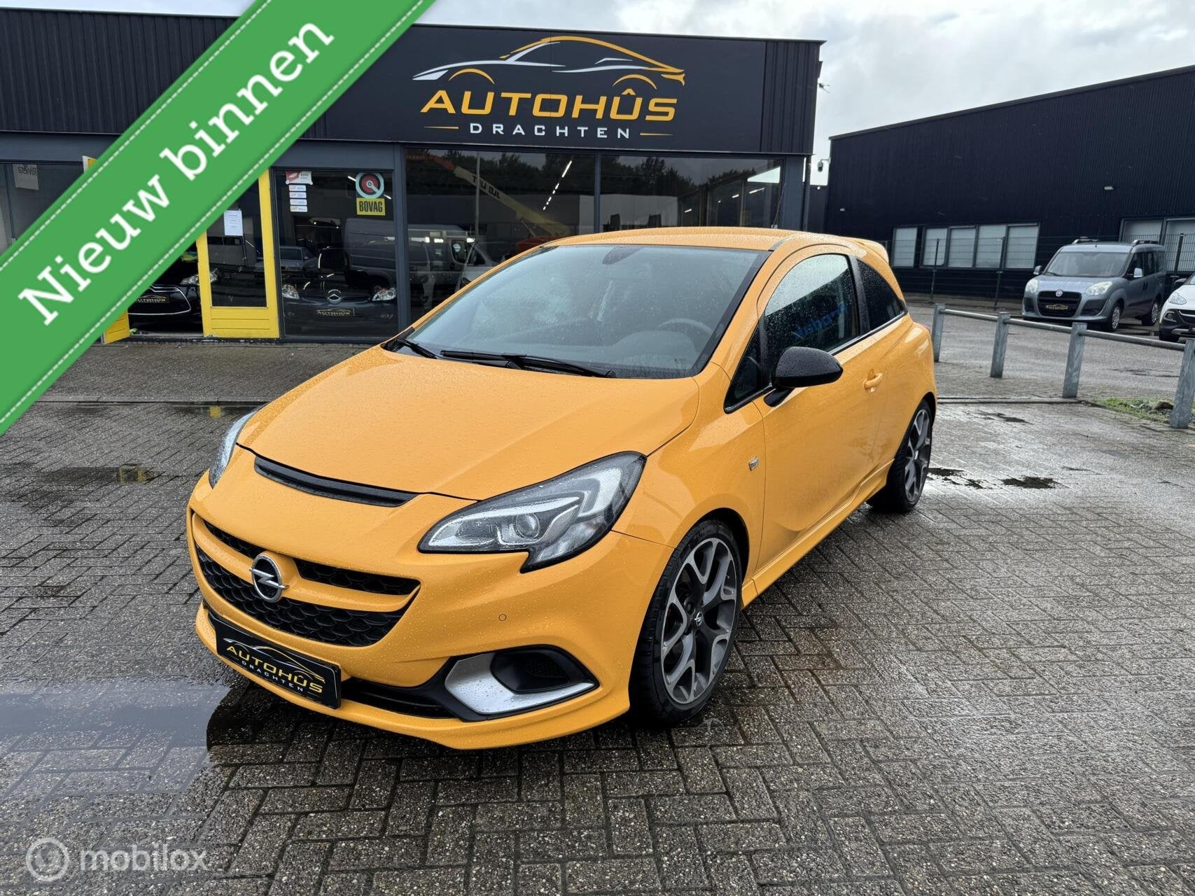 Opel corsa 1.4 GSI OPC-LINE 150 PK NAVI Leder Climate Cruise, Voorwielaandrijving, Dealer onderhouden, 15 km/l, Gebruikt