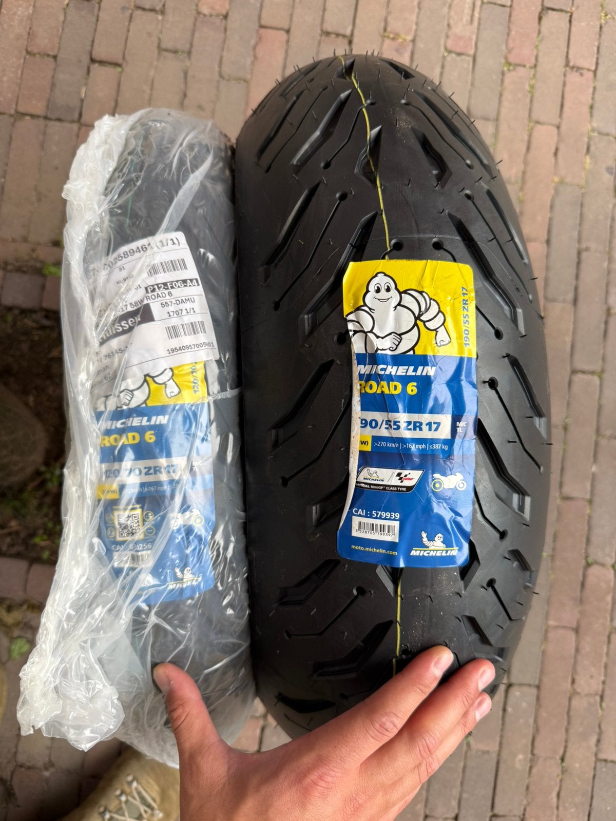 Michelin Road 6 (NIEUW) 190/55 - 120/55, Motoren, Ophalen, Nieuw