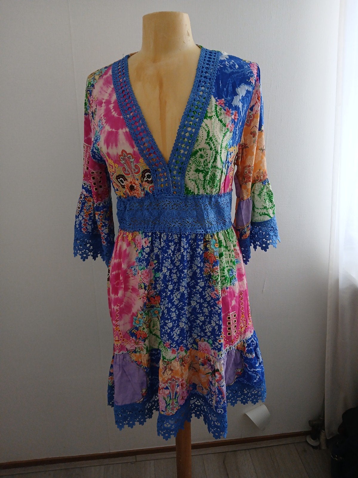 Beeldige ibiza jurk mooie kleuren mt 38, Kleding | Dames, Jurken, Maat 38/40 (M), Made in Italy, Overige kleuren, Verzenden