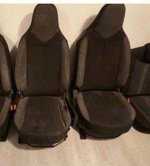 Stoelen+ achterbank Citroen C1 Peugeot 108 Aygo 2014-2022, Auto-onderdelen, Ophalen of Verzenden, Peugeot