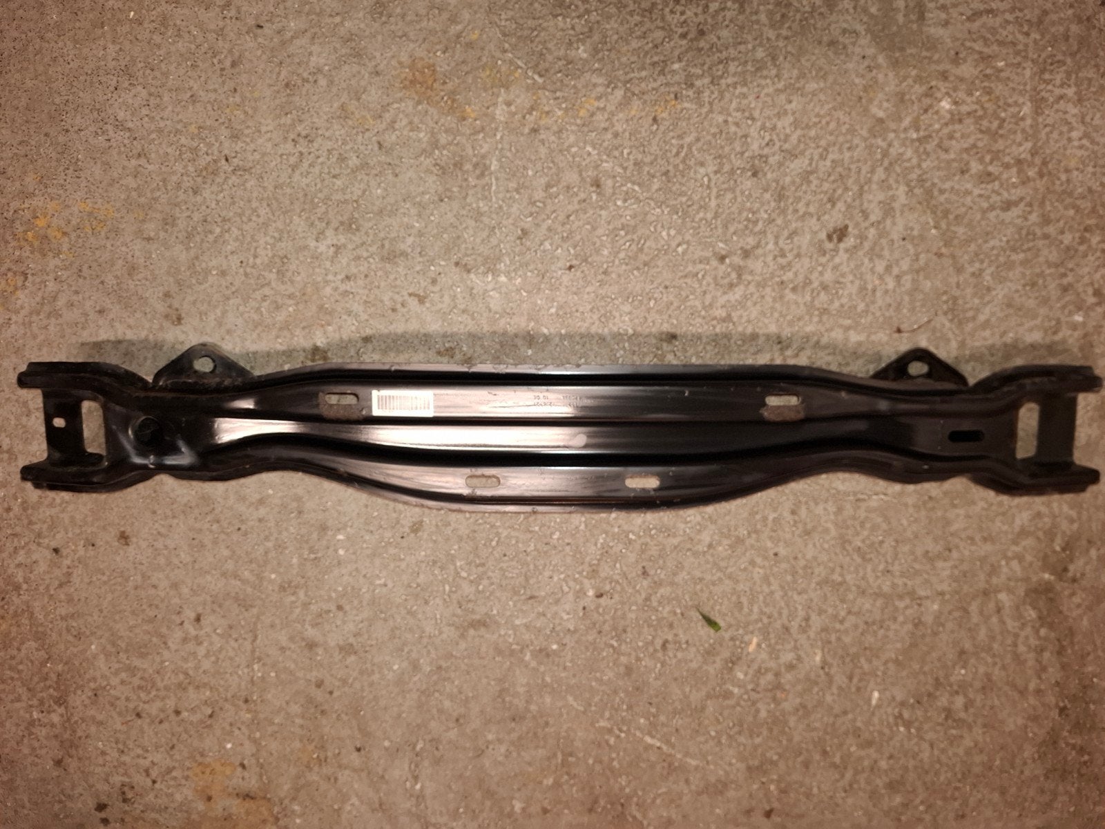 Bumperbalk BMW F30/F31 (achter) - Over na trekhaak montage, Gebruikt, Ophalen of Verzenden, Achter, Bumper